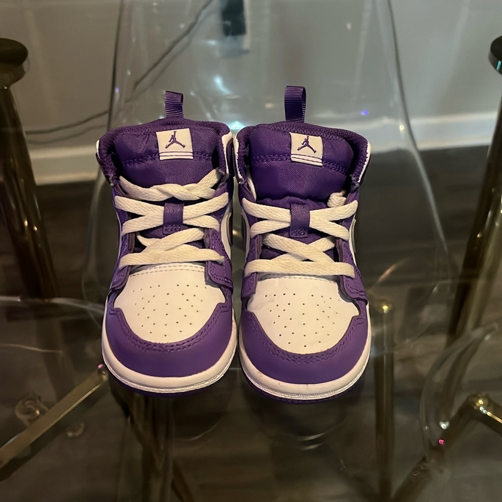 Size US 7 Toddler 2024
Air Jordan 1 Mid TD 'Purple Venom